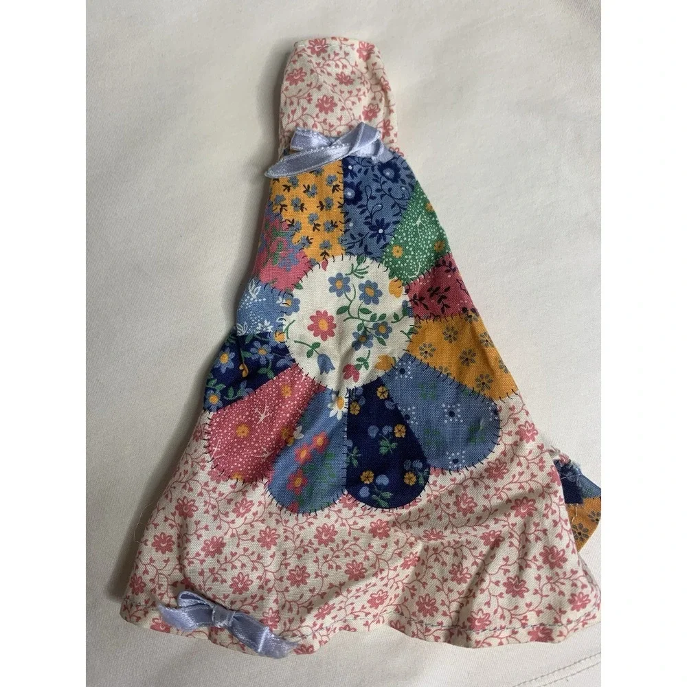Vintage‎ Floral Quilted Rare Barbie Dress Patterned